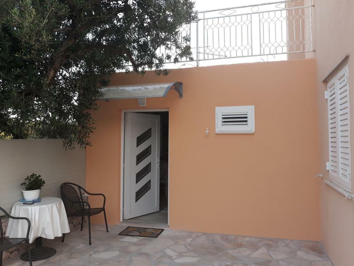 Studio Kantule Mlini Exterior photo